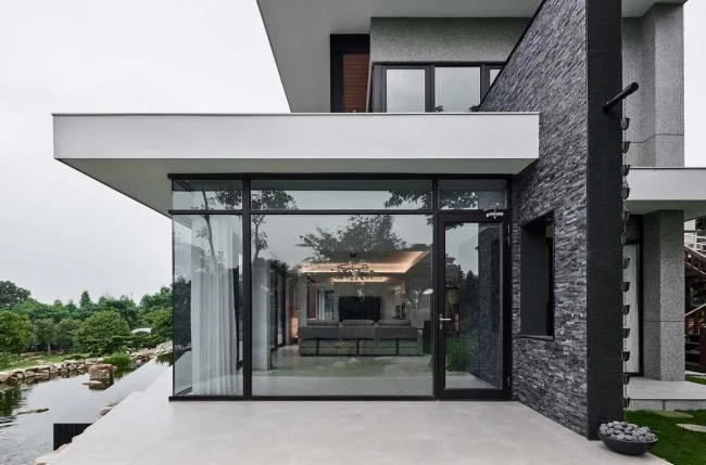 BIM Architecture | Horizontal Extension of "Landscape" Home/Original Architectural Firm