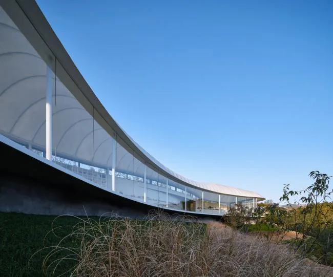 BIM Architecture | Suspended "Cloud": Mount Taishan Jiunvfeng Study/gad · line+studio