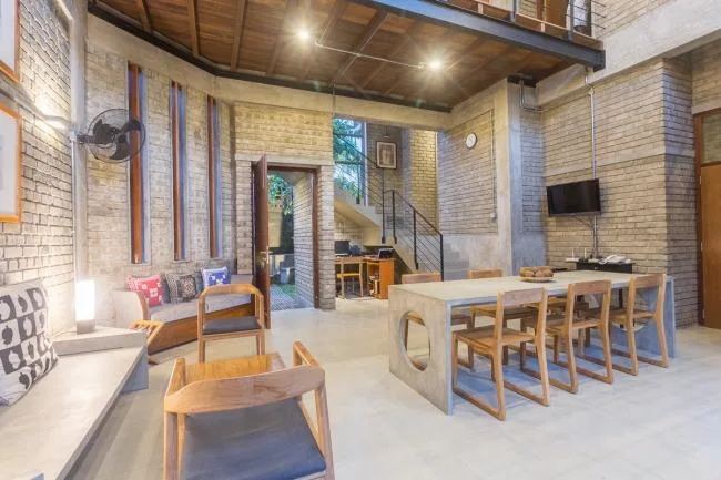 BIM Architecture | Scattered Cement Brick 'Boxes' - Sri Lanka's 'Pagoda' Residential Buildings