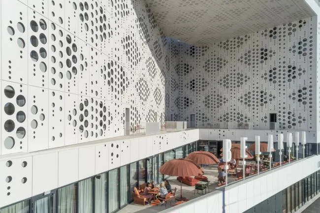 BIM Architecture | Elegant and Holy Like a Pure White Lace Skirt: Montigny Hotel Complex/Manuelle Gautrand Architecture