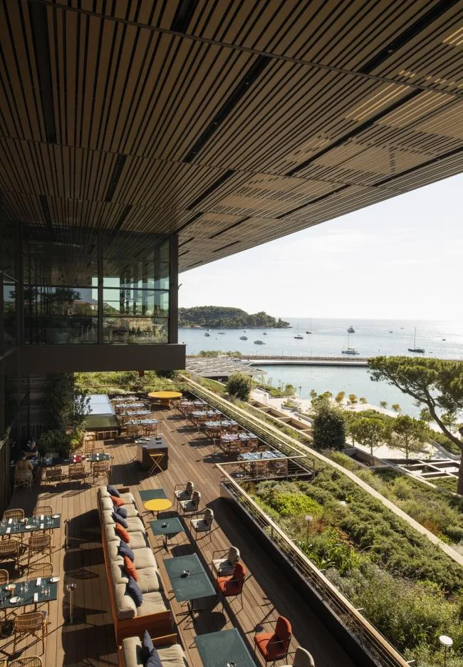 BIM architecture | Winding and folding, enjoying the sea and sky in one color: Rovini Park Hotel/3LHD