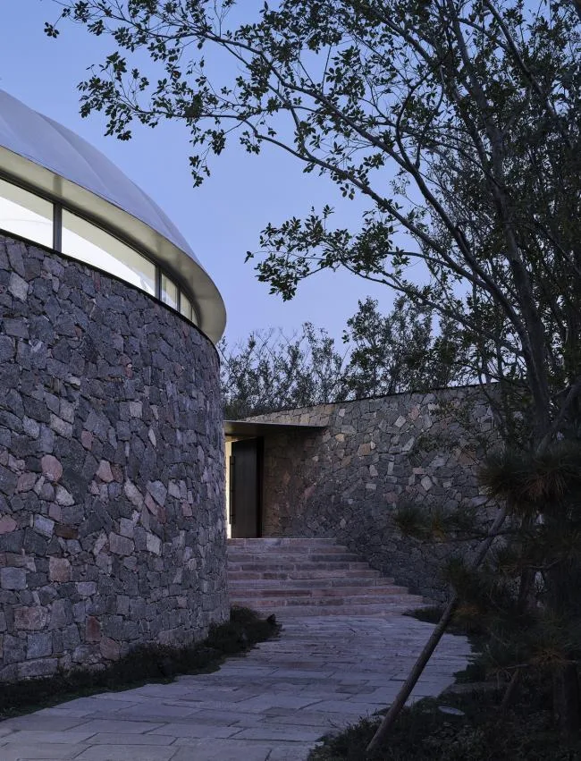 BIM Architecture | Suspended "Cloud": Mount Taishan Jiunvfeng Study/gad · line+studio