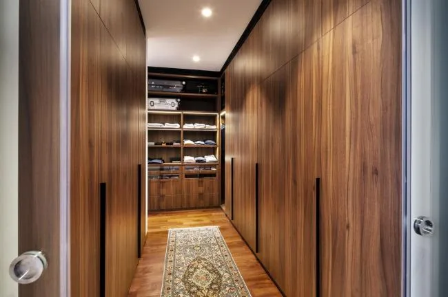 BIM Architecture | Modern Home in the Tropics: "Bamboo Curtain" Residence