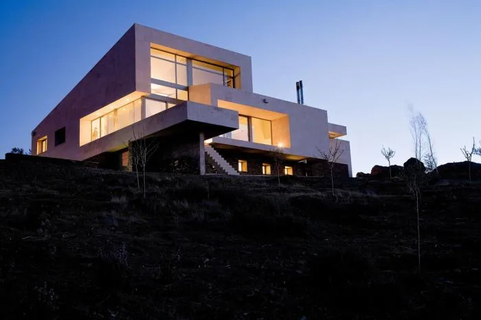 BIM Architecture | Like a Shepherd, Listening to the Tranquility Surrounded by Mountains: Madrid Family Studio