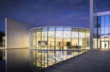BIM Architecture: Light, Transparency, and Flowing Curves at Air Liquide Group Headquarters by Michel Rémon & Associés-BIM WORLD