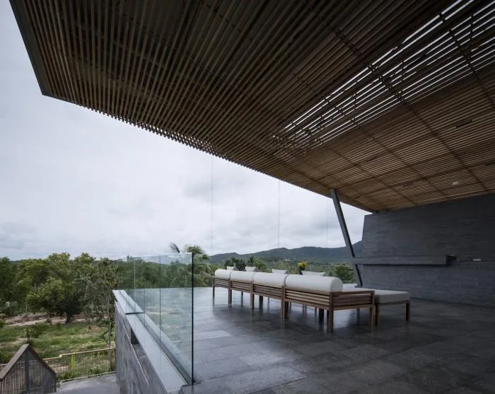 BIM Architecture | Located on a tranquil hillside, listening to the rustling of coconut groves: Varivana Resort Hotel, Phaan Island, Thailand