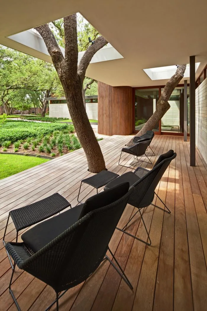 BIM Architecture | Natural Integration: Lakeview Residence/Alter Studio