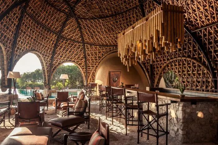 BIM Architecture | Primitive Caves Under Giant Stones on Coastal Beaches: Sri Lanka Tent Hotel/Nomadic Resorts