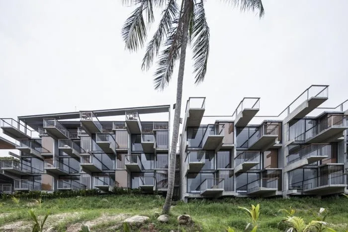 BIM Architecture | Located on a tranquil hillside, listening to the rustling of coconut groves: Varivana Resort Hotel, Phaan Island, Thailand