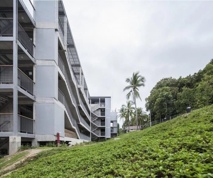 BIM Architecture | Located on a tranquil hillside, listening to the rustling of coconut groves: Varivana Resort Hotel, Phaan Island, Thailand