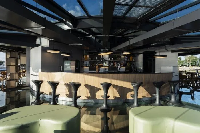 BIM Architecture | 360 ° Panoramic View Food Bar Restaurant