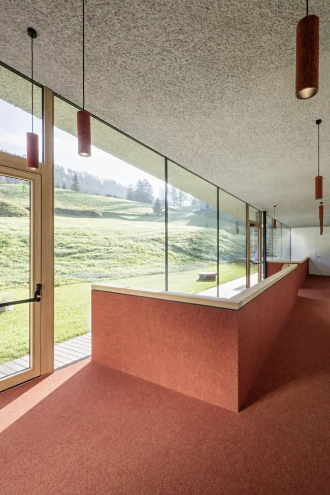 BIM Architecture | Living on the Mountain - Strata Hotel/Plasma Studio