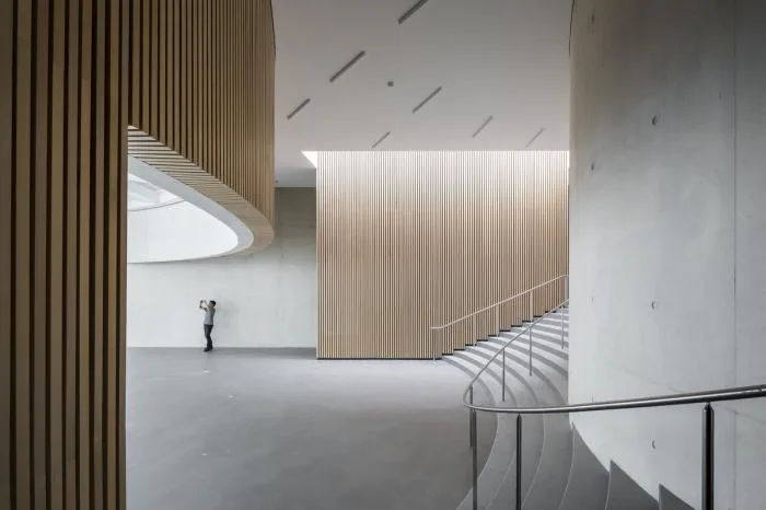 BIM Architecture | Light and Transparent, Dancing with Curved Lines: Air Liquide Group Headquarters/Michel R é mon&  Associés