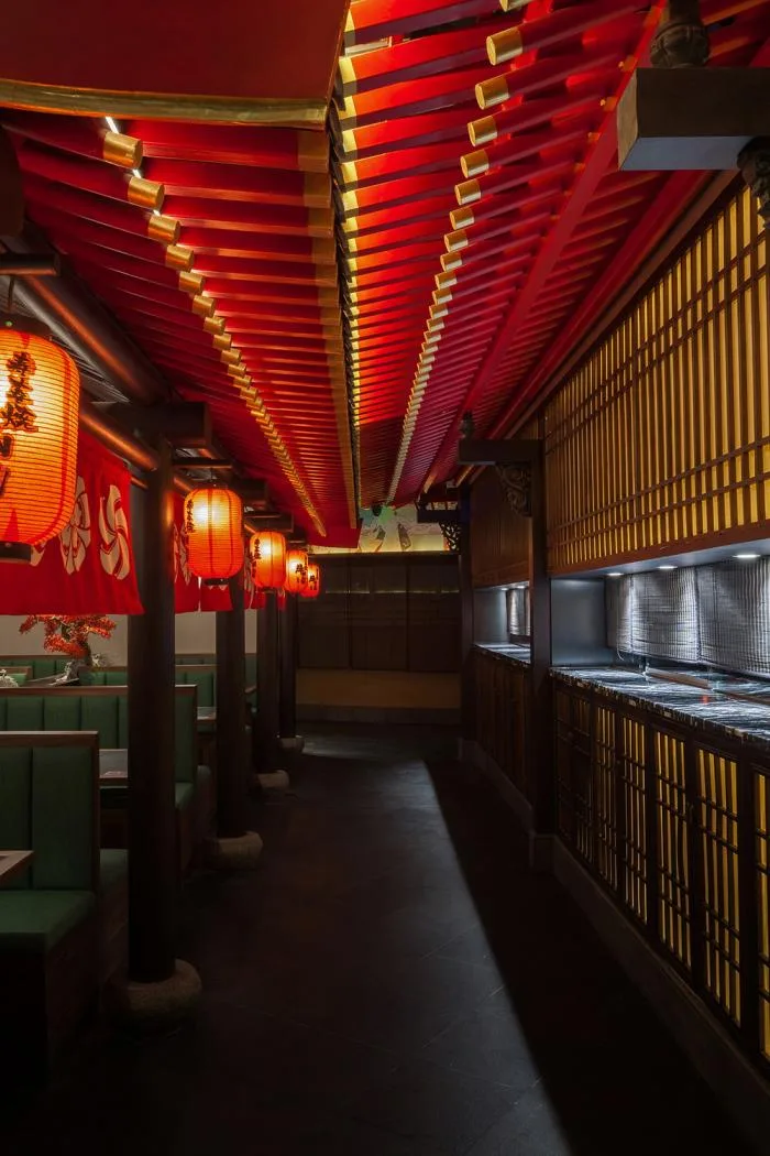 BIM Architecture | Red Leaves Falling Outside the Bamboo Corridor: Niu NEW Shouxi Burn, Shanghai/Woye Space Design Firm