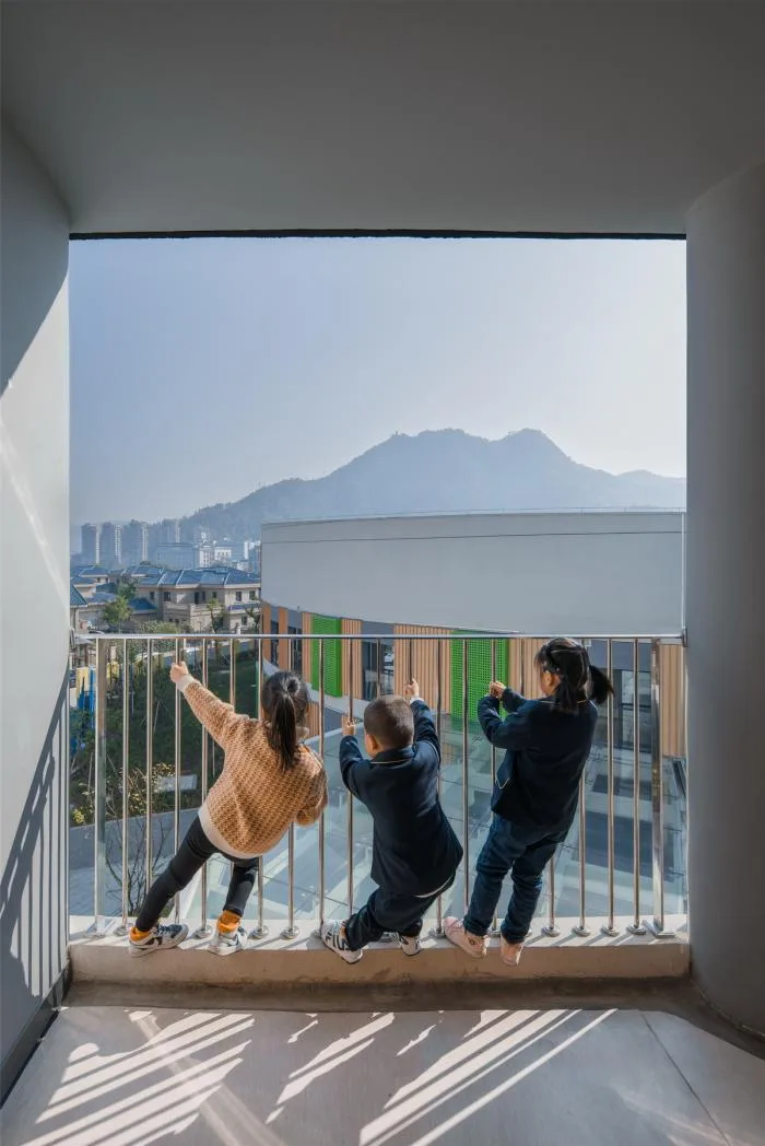 BIM Architecture | A "Conch Castle" Resting by the Sea: Dafu Bilingual Kindergarten/Shanghai Sixu Architectural Planning and Design