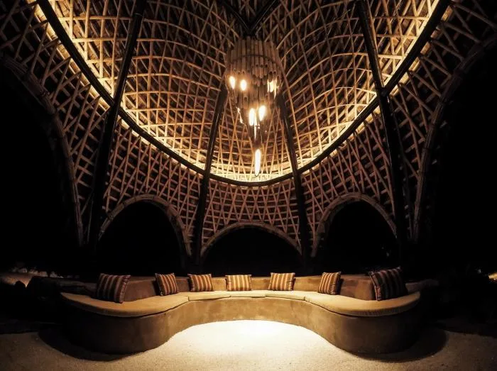 BIM Architecture | Primitive Caves Under Giant Stones on Coastal Beaches: Sri Lanka Tent Hotel/Nomadic Resorts