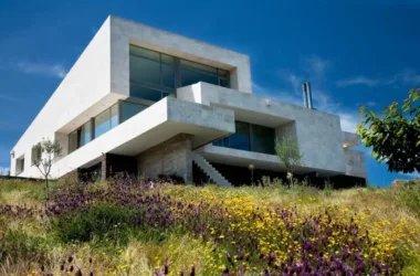 BIM Architecture: Embracing Serenity Amidst Mountain Views at Madrid Family Studio-BIM WORLD
