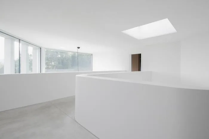 BIM Architecture | Misaligned Composition, Simplicity with Tension - Komano Villa/DF-DC