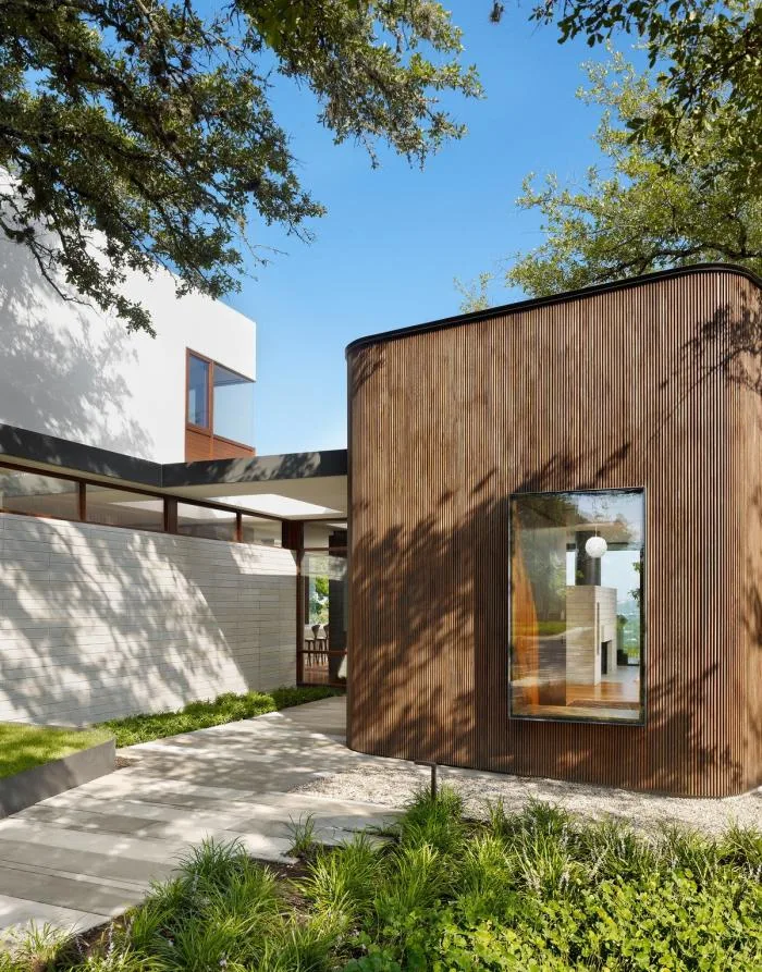 BIM Architecture | Natural Integration: Lakeview Residence/Alter Studio