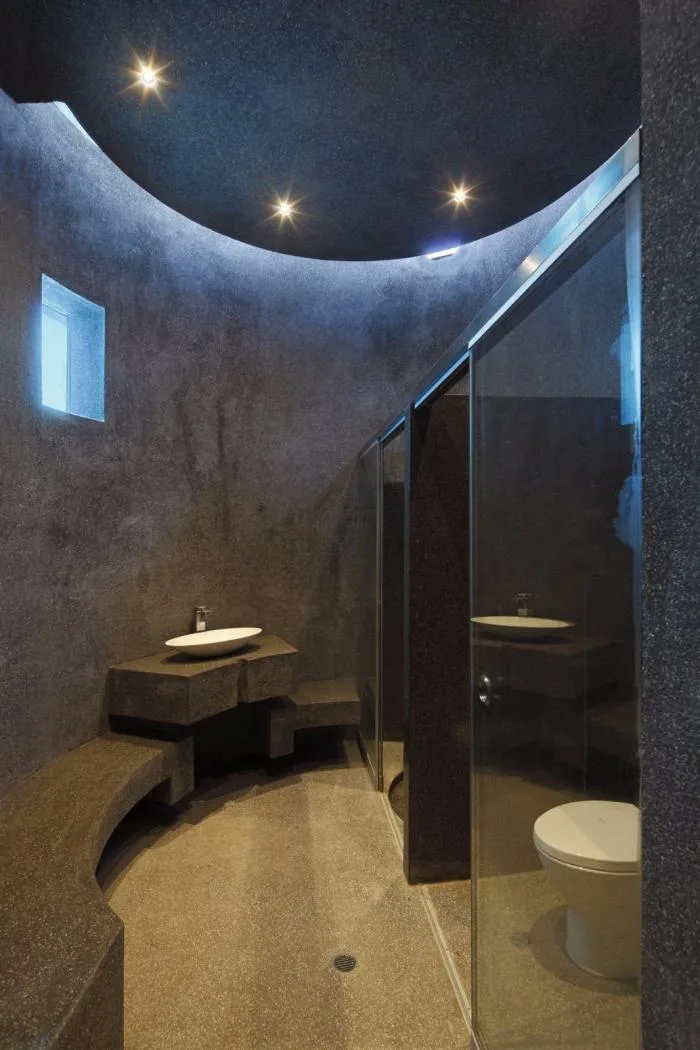 BIM Architecture | Like a "Living Container" Carved from Rock - Peru Permanent Residence/Longhi Architects