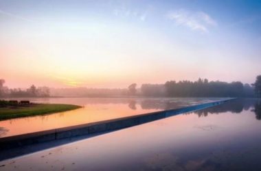 BIM Architecture: Designing a Bike Path Over Water by Lens ° ass Architect-BIM WORLD