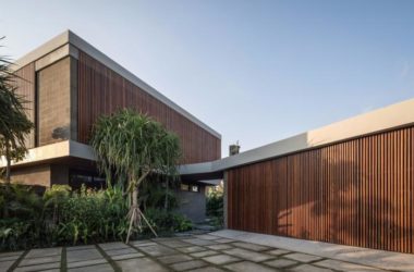 BIM Architecture: Experiencing Coconut Grove Sunsets and the Sounds of Rice Field Frogs at River Home by Alexis Dornier-BIM WORLD