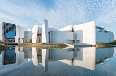 BIM Architecture: The Baroque International Museum by Ito Toyo Architects Flows Like Dancing Silk-BIM WORLD