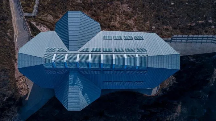 BIM Architecture | Restaurant on the Cliff/Urban Architecture Design