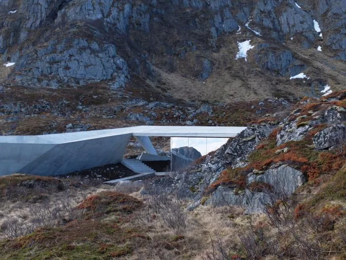 BIM Architecture | Watching the Sea on Folding Concrete: Tourist Center on Chaotic Rock Layers/MORFEUS Arkitekter