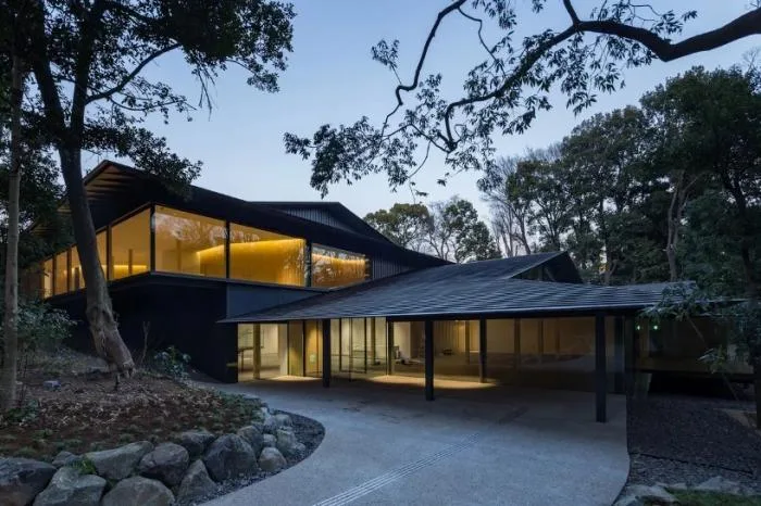 BIM Architecture | Like Falling Leaves, Hidden in the Forest: Meiji Shrine Museum/Kengo Kuma Architecture Urban Design Firm, Japan
