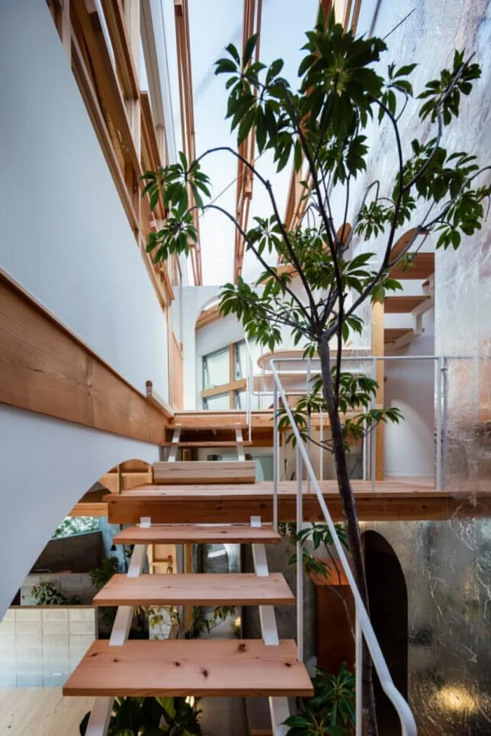 BIM Architecture | Kobe 'Hat Box' Home, a 45 degree rotated flat surface