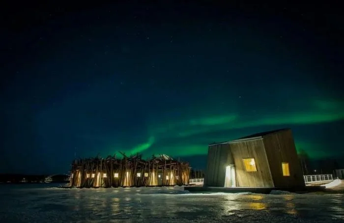 BIM Architecture | Floating Spa Hotel on the Lule River: 'Arctic Bath'