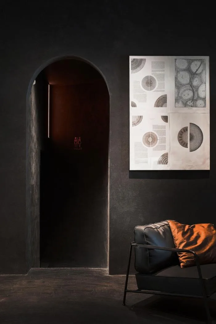 BIM Architecture | When Time and Temperature Intertwine in Space - CHARCOHOL Restaurant and Cocktail Bar/Hachima Design