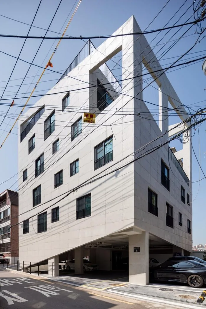BIM Architecture | Unity of Virtual and Real: Korean Concrete Aerial Apartments/Atelier Jun
