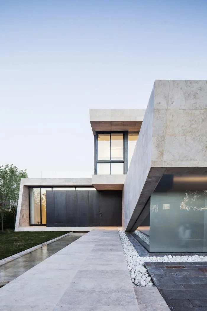 BIM Architecture | Warm and Pure Deconstruction: Marble Residences/OON Architecture