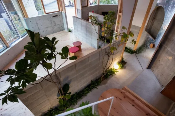 BIM Architecture | Kobe 'Hat Box' Home, a 45 degree rotated flat surface