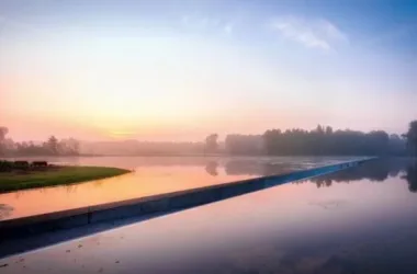 BIM Architecture: Designing a Bike Path Over Water by Lens ° ass Architect-BIM WORLD