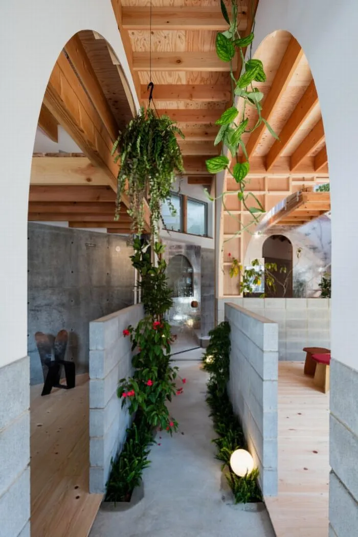 BIM Architecture | Kobe 'Hat Box' Home, a 45 degree rotated flat surface