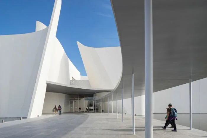 BIM architecture | Smooth and silky like silk dancing, Baroque International Museum/Ito Toyo Architects