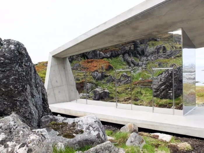 BIM Architecture | Watching the Sea on Folding Concrete: Tourist Center on Chaotic Rock Layers/MORFEUS Arkitekter
