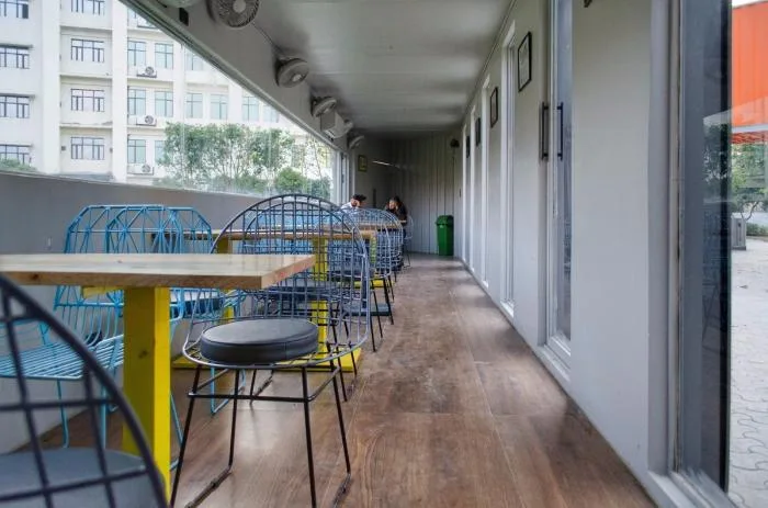 BIM Architecture | Infinite Symbol "∞": Grand Noida Coffee Bar and Student Center/RJDL
