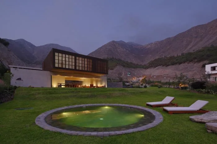 BIM Architecture | Organic Housing in Mountain and Rural Areas - 'Under the Wooden Box' by Martin Dulanto Arquitecto
