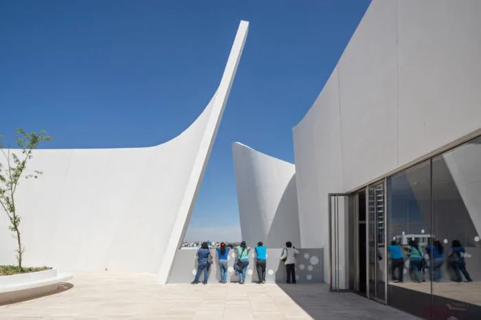 BIM architecture | Smooth and silky like silk dancing, Baroque International Museum/Ito Toyo Architects