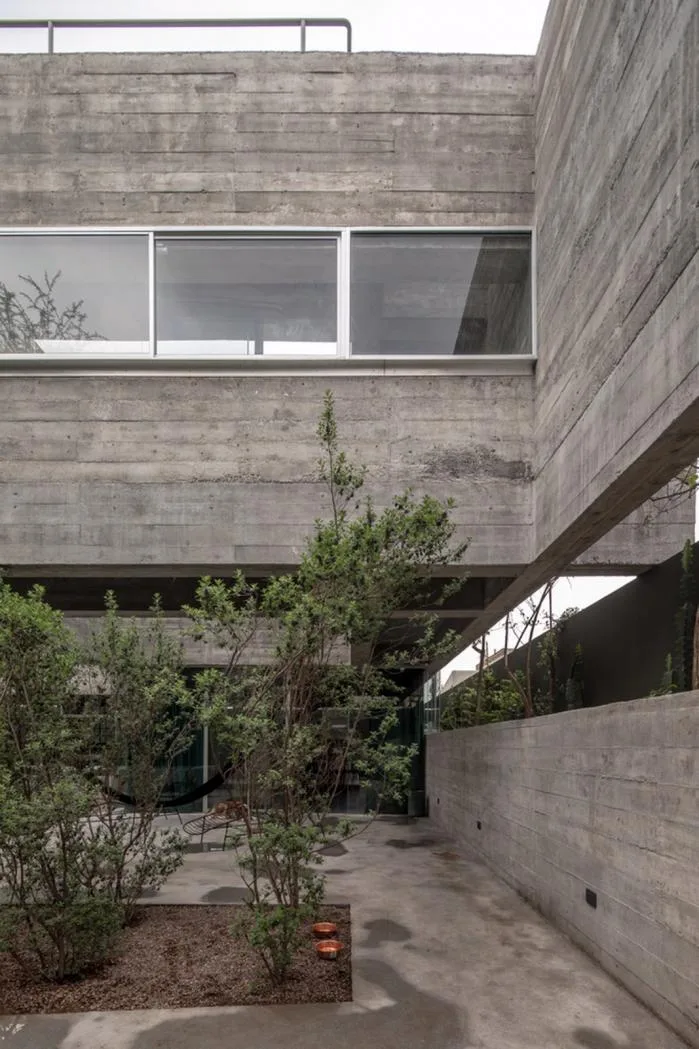 BIM Architecture | Unfinished Ruins - Mexican Eight Beam House/Covachita Taller
