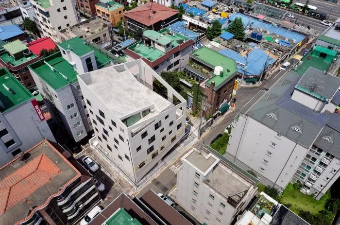 BIM Architecture | Unity of Virtual and Real: Korean Concrete Aerial Apartments/Atelier Jun