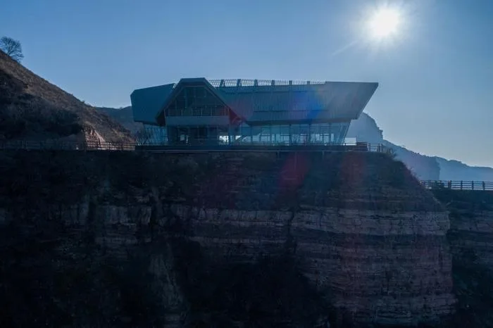 BIM Architecture | Restaurant on the Cliff/Urban Architecture Design