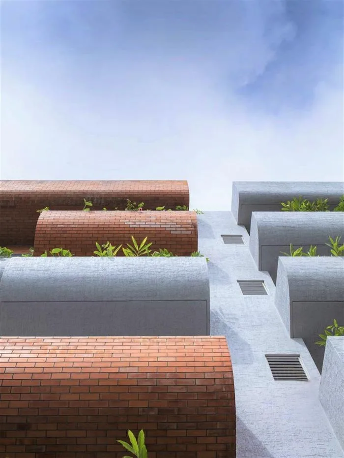 BIM Architecture | Dynamic Sculptures: The Purple Ink Studio at India's Forest Apartments