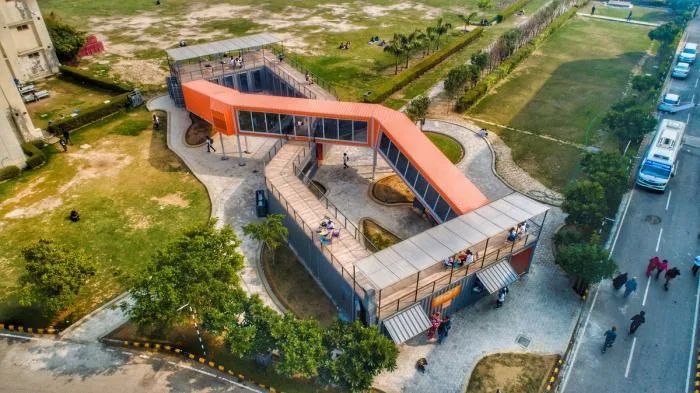 BIM Architecture | Infinite Symbol "∞": Grand Noida Coffee Bar and Student Center/RJDL