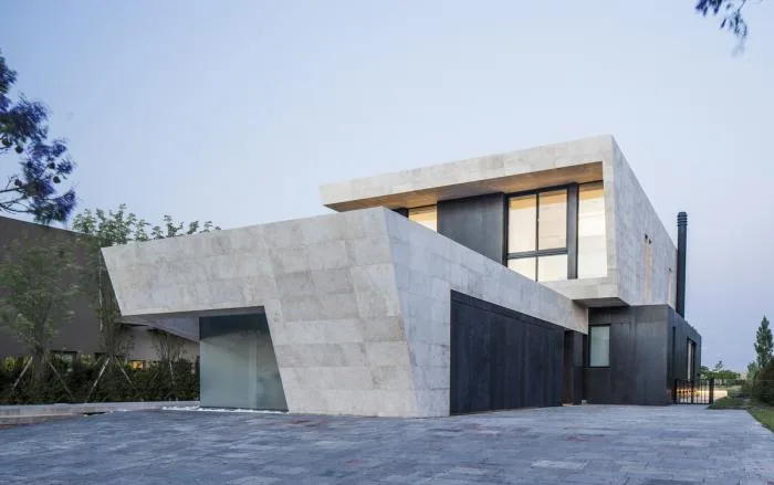 BIM Architecture | Warm and Pure Deconstruction: Marble Residences/OON Architecture
