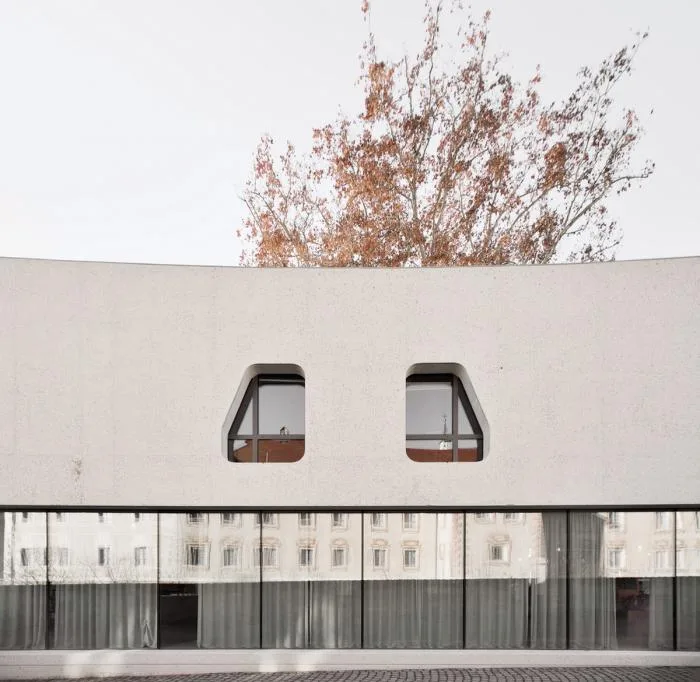BIM Architecture | Integrating Classical and Mischievous Flying - Tourist Center Embracing Old Trees/MoDusArchitects
